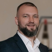 Евгений Костин